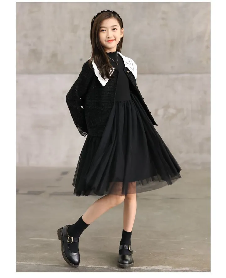New girls' dress for spring and autumn, with a base of fluffy gauze skirt and long sleeves for children