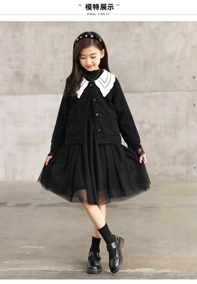 New girls' dress for spring and autumn, with a base of fluffy gauze skirt and long sleeves for children