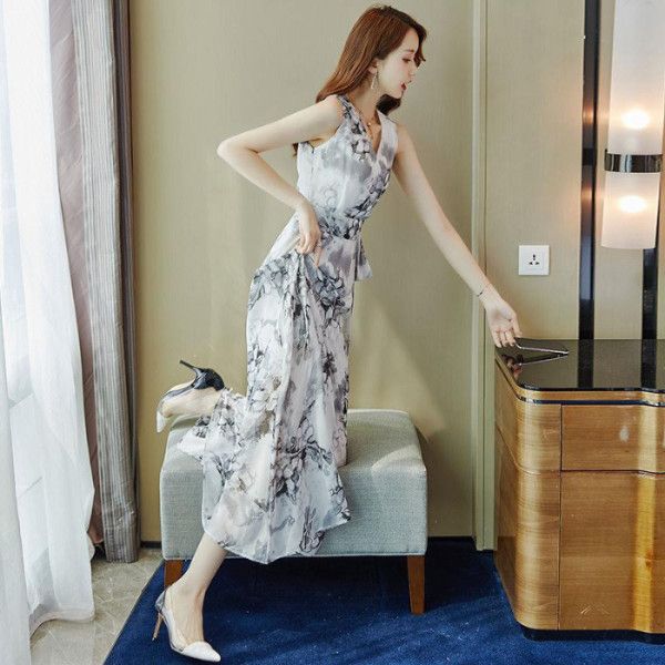 Beach skirt Bohemian long skirt women's summer new collection waist cinching lace up slimming beach vacation chiffon dress