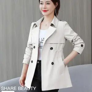 New Korean version windbreaker for women in the Spring and Autumn period, with a Western style and a sense of drape. Women's small stature, waist cinching, medium length coat
