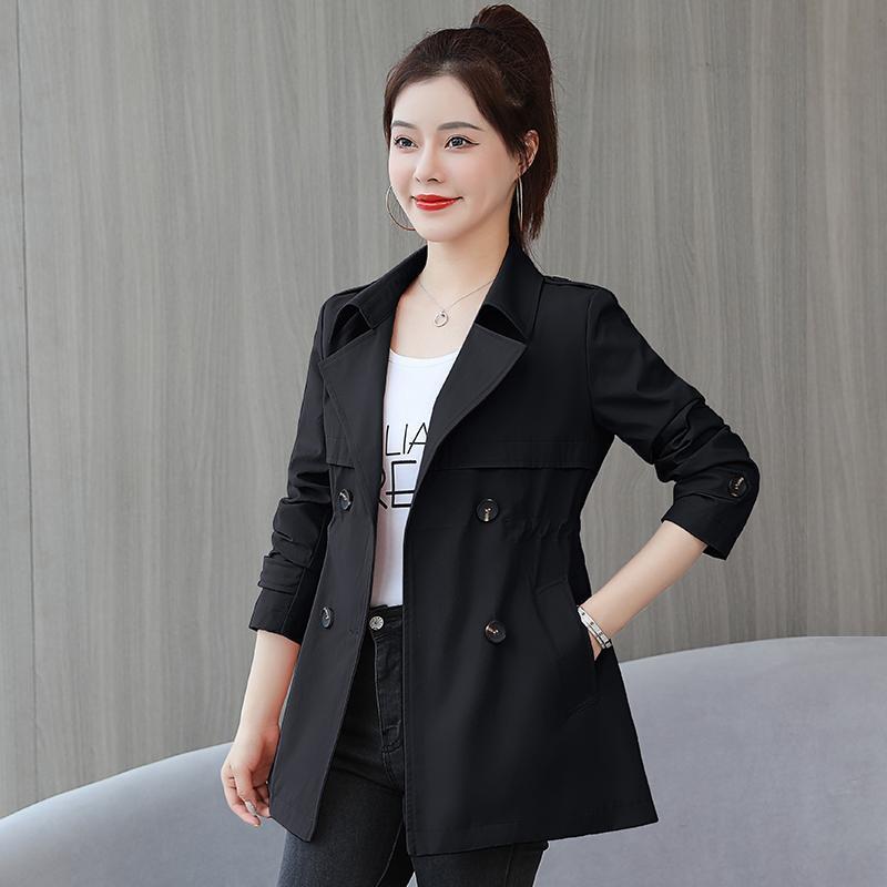 New Korean version windbreaker for women in the Spring and Autumn period, with a Western style and a sense of drape. Women's small stature, waist cinching, medium length coat