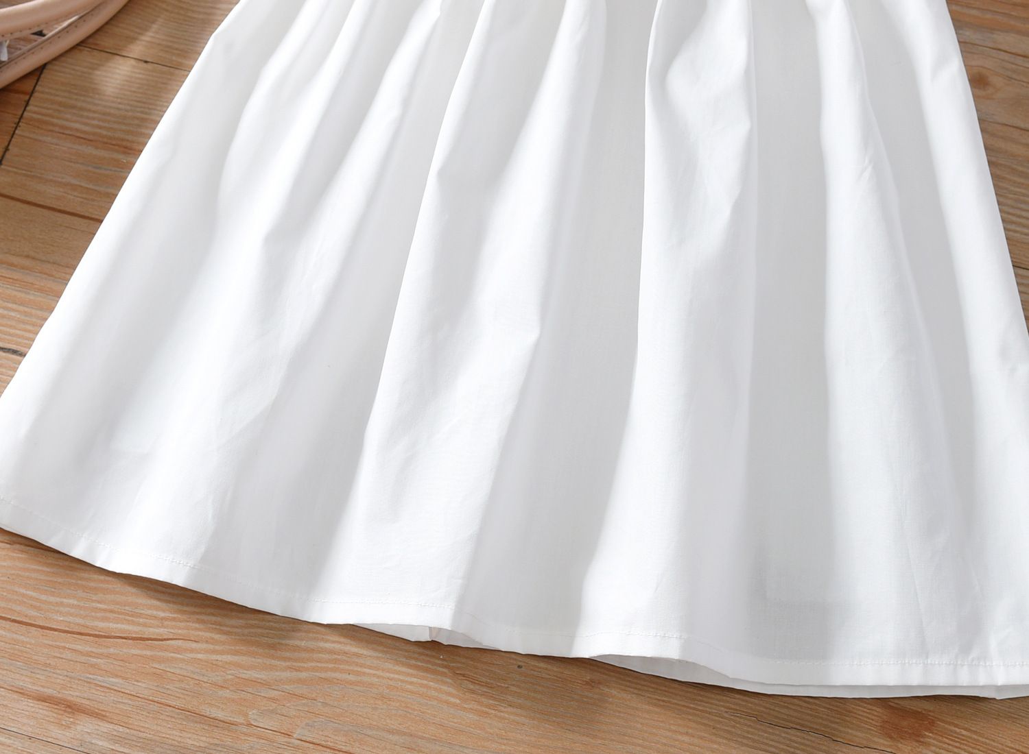 Baby girl's stylish white lace lapel princess dress, girls' summer dress, new mid size children's short sleeved dress