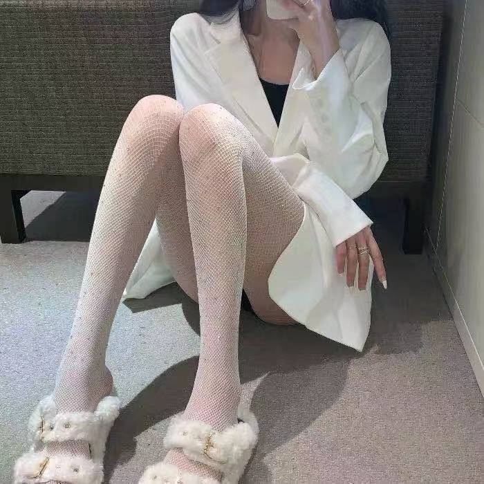 Fishing net socks, black stockings, women's autumn and winter styles, sexy black pantyhose, mesh large mesh small mesh middle mesh socks