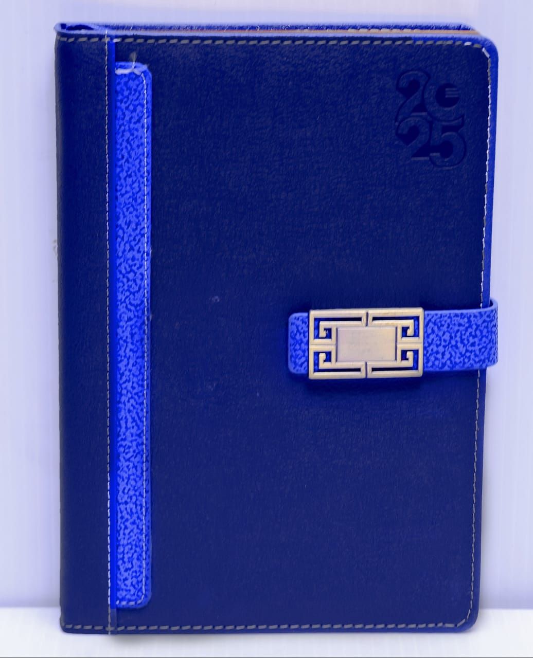A5 Diary-A 360-page soft-cover diary, a padded hardcover notebook, suitable for important notes and daily study during business trips, play, schools and universities (8.2 inches x 5.7 inches)
