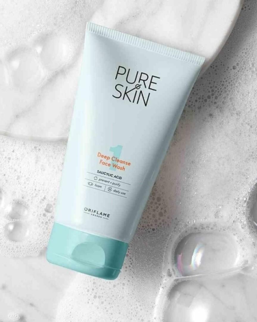Pure Skin Deep Cleanse Face Wash is a gel cleanser for blemish-prone skin or oily skin that effectively removes impurities and reduces excess shine, while helping prevent new blemishes from forming. I