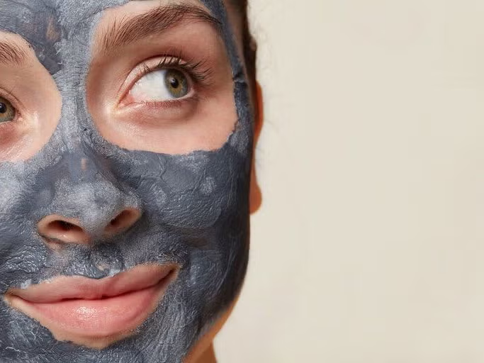 Cosmo Whitening & Rejuvenating Charcoal Face Mask 500ml | Remove Dust, Dirt, and Pollution | For Men & Women Cosmo Charcoal Face Mask