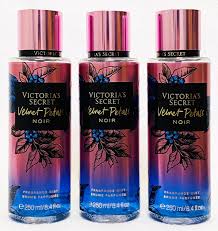 Victoria's Secret Velvet Petals Noir Fragrance Mist 250ml Victoria's Secret Velvet Petals Noir Perfumed Body Splash Floral-fruity-gourmand Fragrance