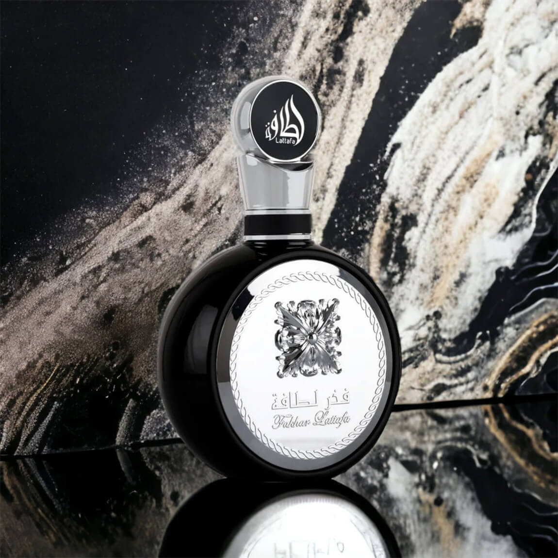 Fakhar Black EDP 100ml Perfume By Lattafa Fakhar Black For Men Eau De Parfum An Aromatic Fougere Men's Fragrance