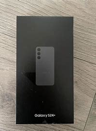 NEW SAMSUNG GALAXY S24 PLUS 12GB RAM 256GB STORAGE 1 YEAR DUBAI WARRANTY