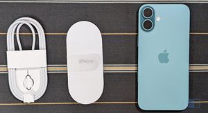 NEW IPHONE 16 PLUS 128GB STORAGE 48MP MAIN CAMERA 12MP SELFIE CAMERA 6.7 DISPLAY 2G,3G,4G,5G NETWORK 1 YEAR WARRANTY