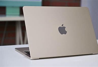 NEW MACBOOK AIR M3 8GB RAM 256GB STORAGE 13NCH DISPLAY 1 YEAR WARRANTY