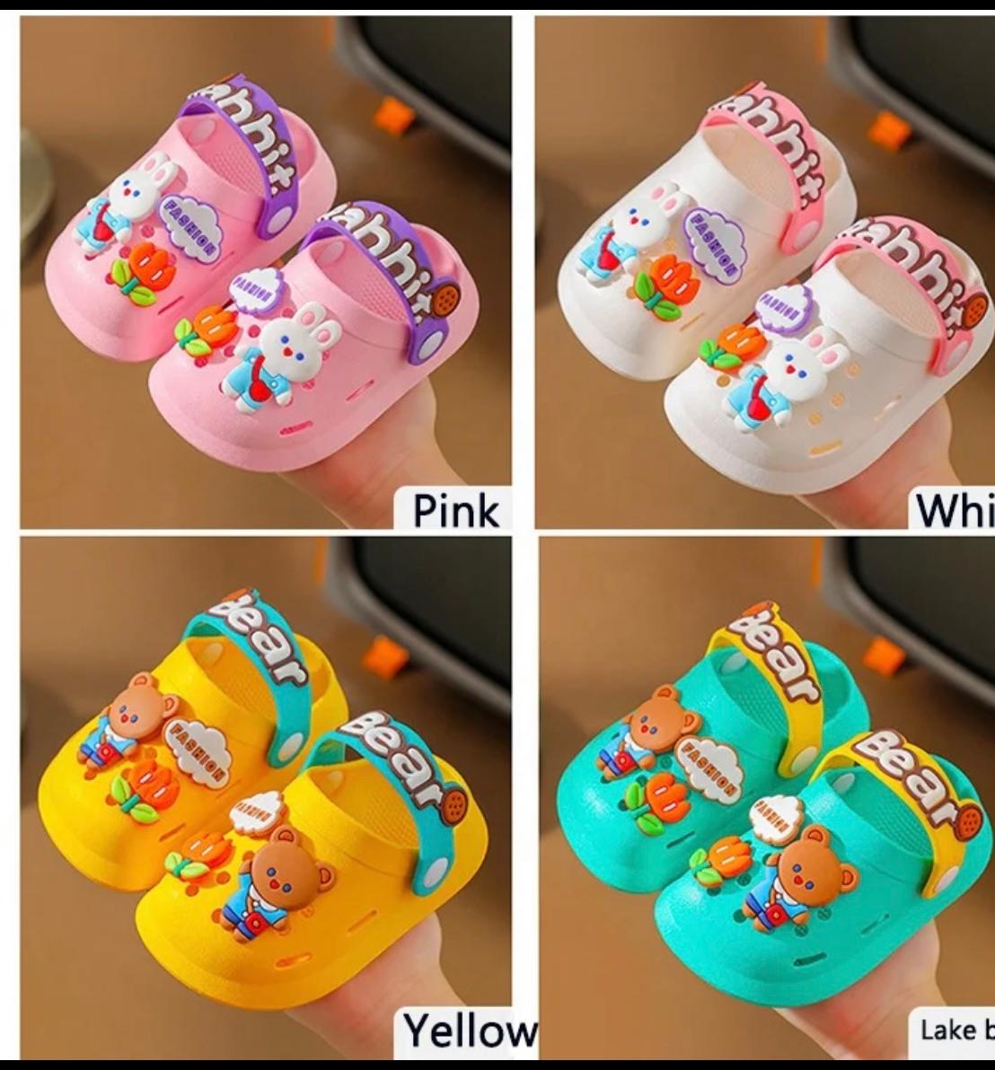 Comfortable Kids Sandals, Fashionable clogs, shoes