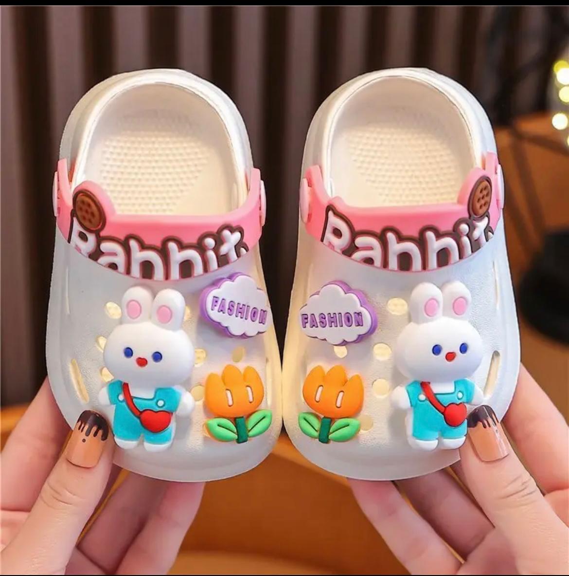 Comfortable Kids Sandals, Fashionable clogs, shoes