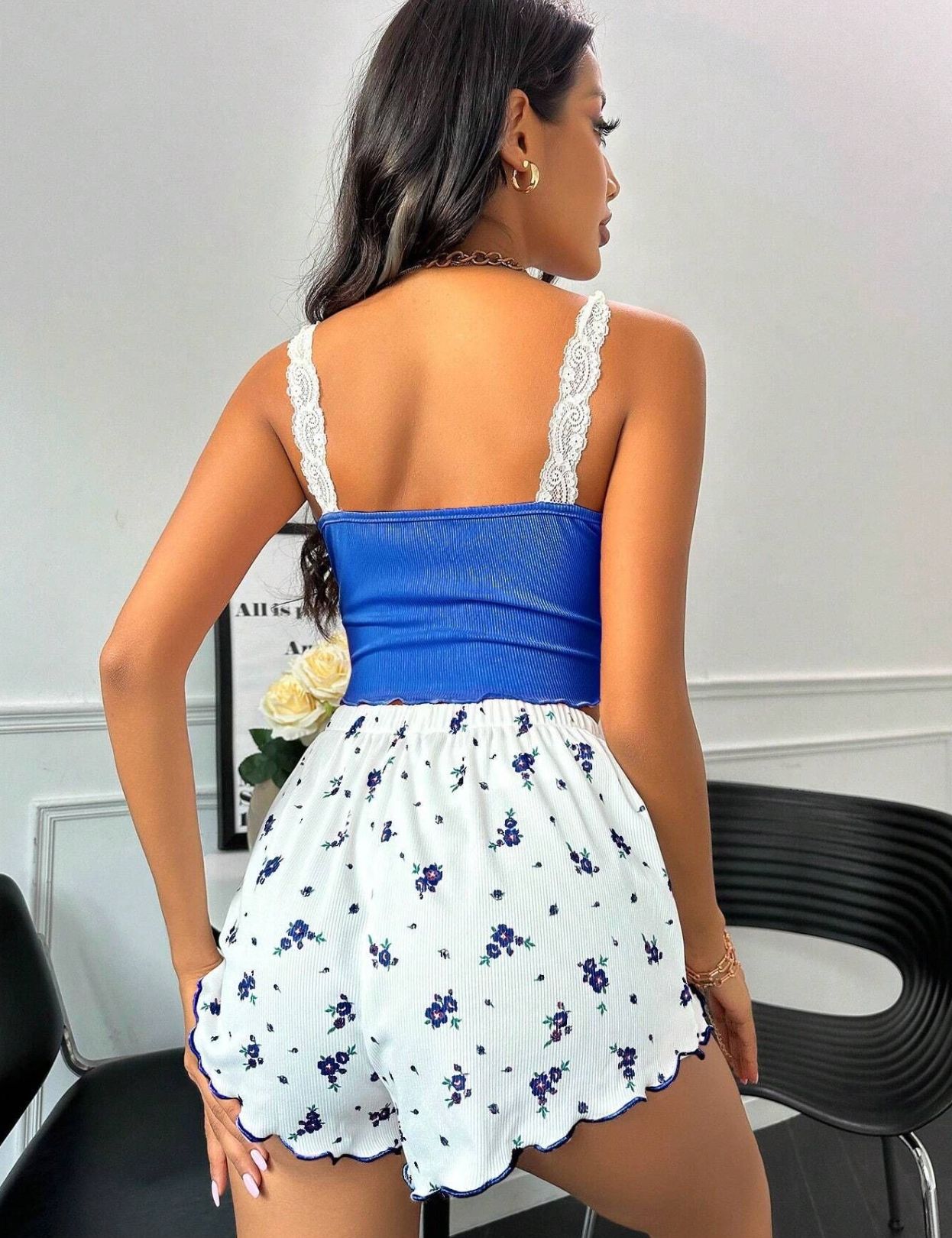 2Pcs/Set Women's  Pajama Set Tank Top And Shorts Set Elastic Comfortable Skincare Fabric Multiple Colors Women's  Pajama Set