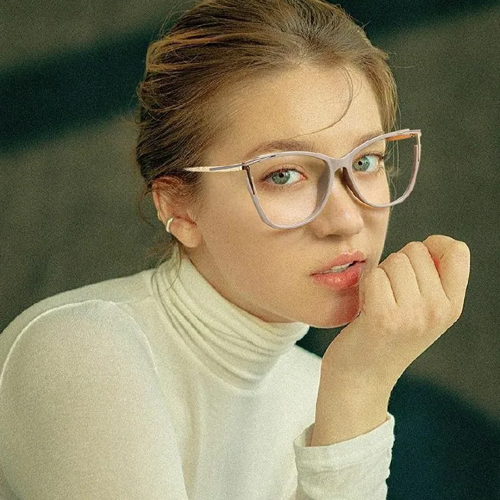 Trendy Cat Eye Plastic Frames Photochromic Spectacle Glasses Anti Blue Light Optical Frame Women Eyeglasses