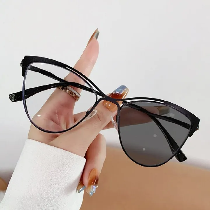 Multifocal progressive photochromic photochromic reading sunglasses, UV protection, solar reader, blue light blocking lenses