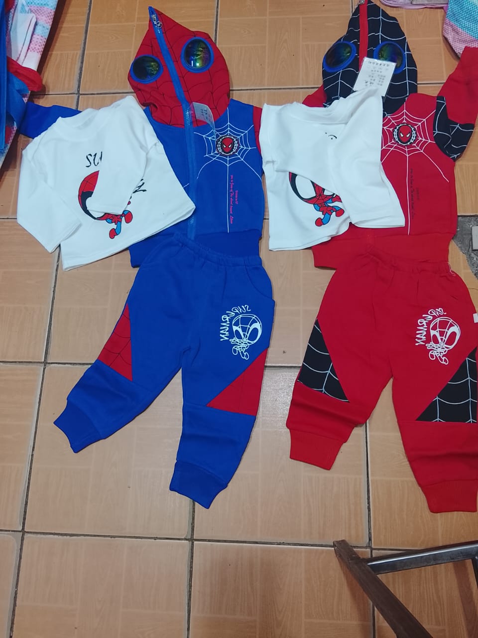 Kids Spiderman Suit Boy Clothes Cartoon Sleeveless Hooded Jacket + T-Shirt + Pants Baby Clothing Toddler Sportswear Superhero