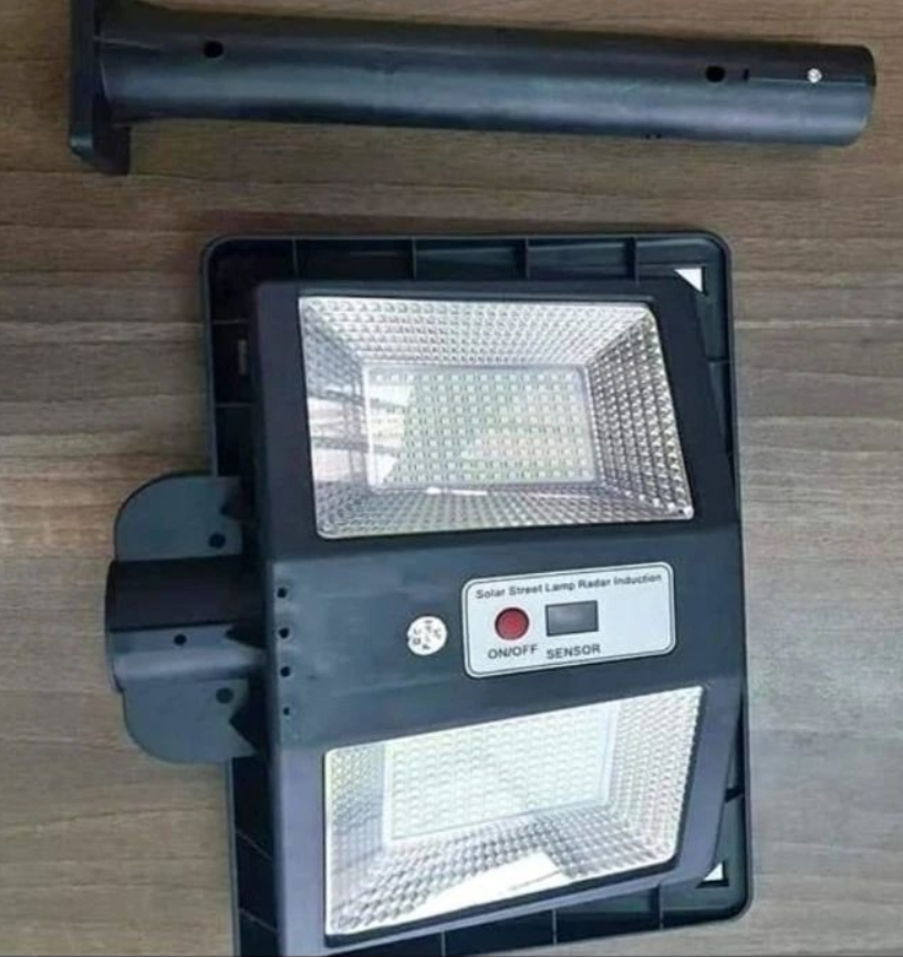 double sided solar streetlight
