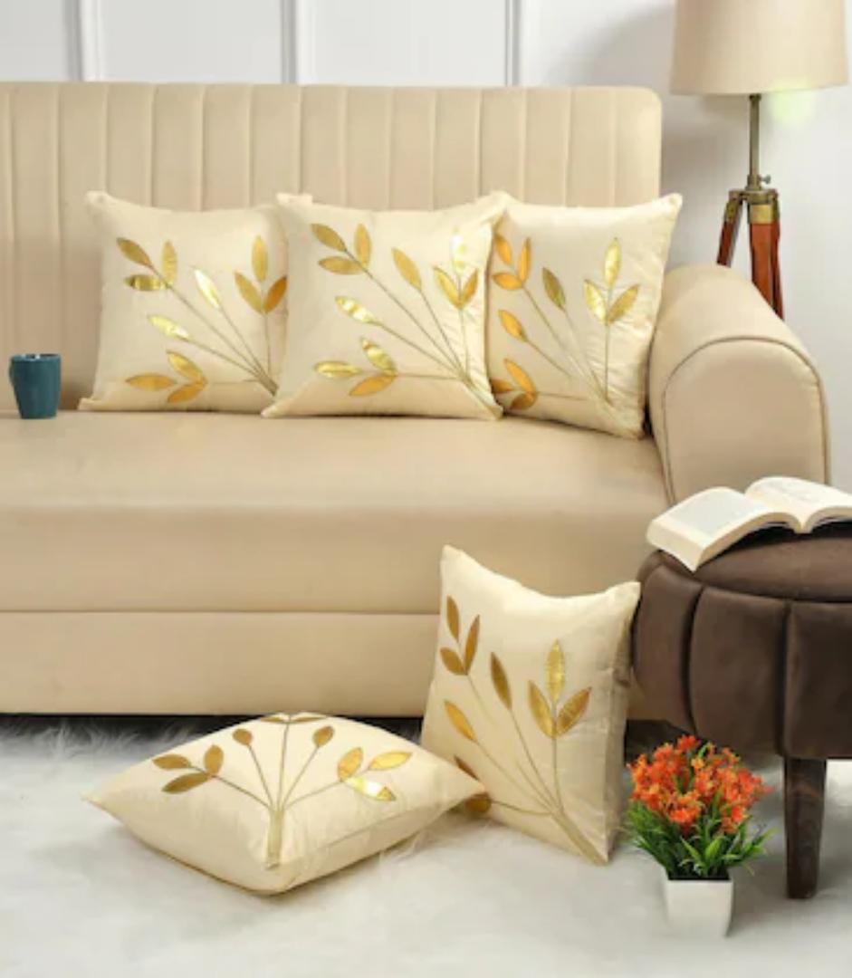 Black Friday Discounts for 5 pieces throw pillows , classic pillows