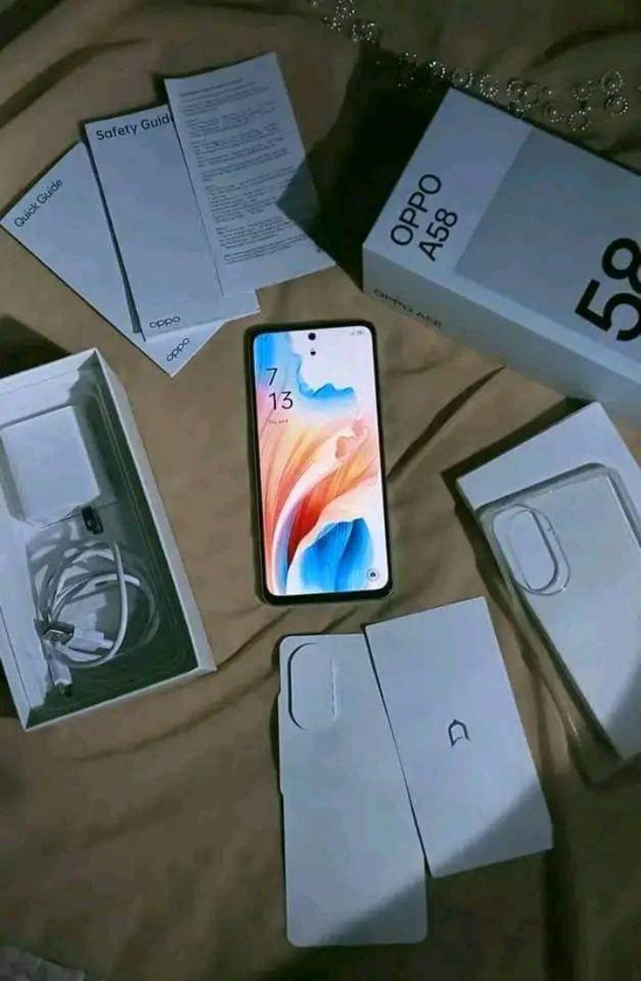Oppo A58 🚨🔥

• RAM: 6GB, 8GB

• Storage: 128GB

• Battery: 5000 mAh, 33W

• Main Camera: 50MP + 2MP

• Selfie: 8MP

• Display: 6.56 inch, IPS LCD

• Processor: Mediatek G85

• Connectivity: Dual sim