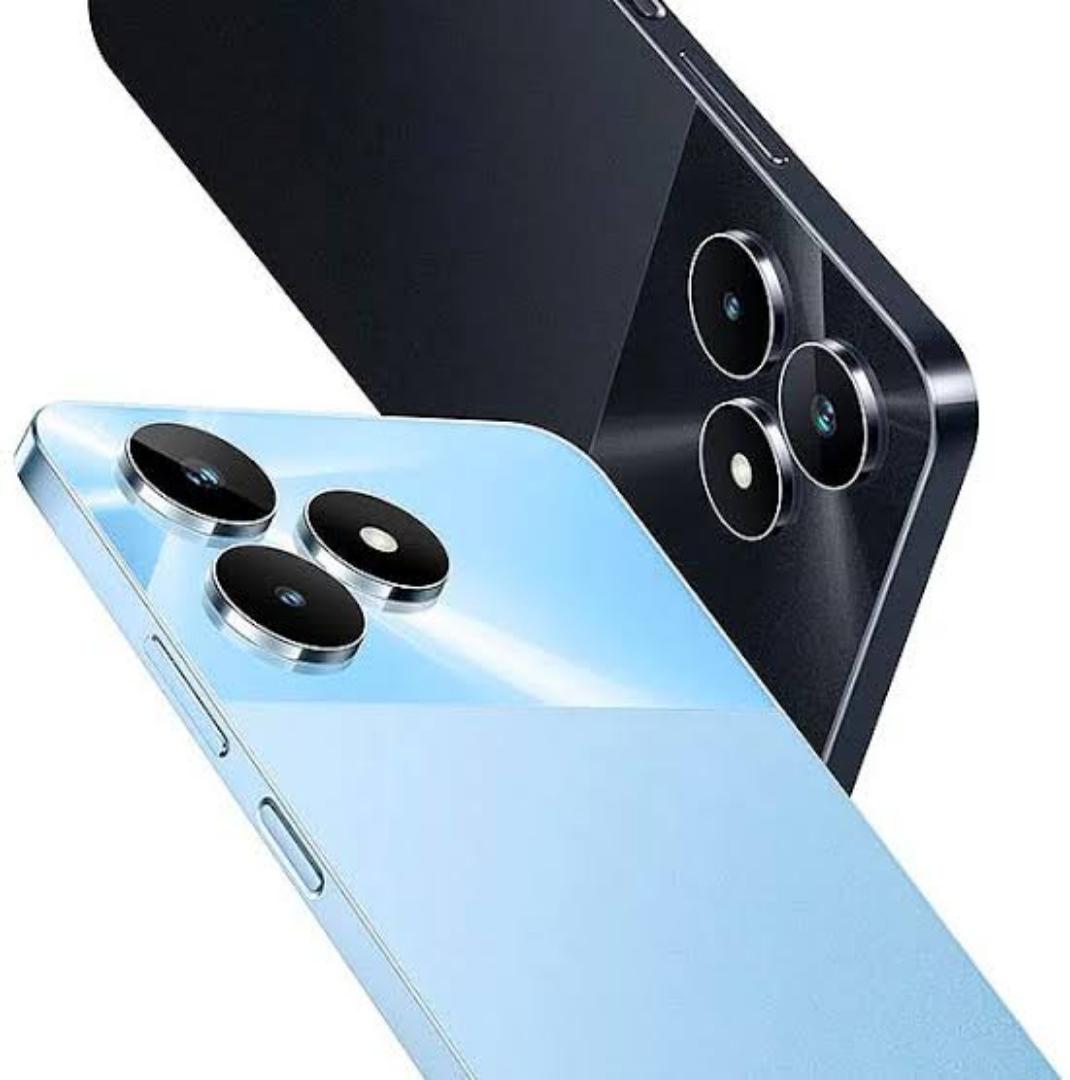 The Realme Note 50 256GB showcases a contemporary design with a sleek finish, often available in vibrant colors. It features a 6.5-inch HD+ display, providing clear visuals and vibrant colors, ideal f