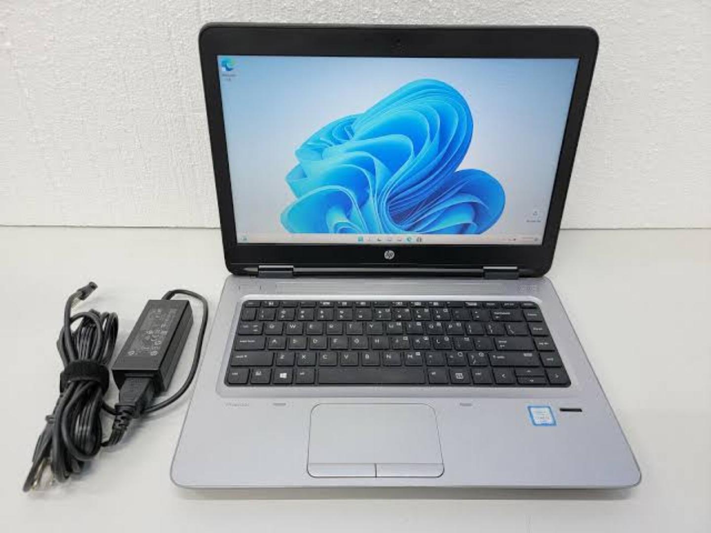 Black Friday 🛍️ 🛍️ 🛍️HP laptop na offer Intel ® Core ™ i5..2.65ghz clock ,8GB RAM 256gb SSD Display LED Windows 10 pro Wifi and Bluetooth VGA and HDMI ports Battery life 3 to 4 hrs Original adapter