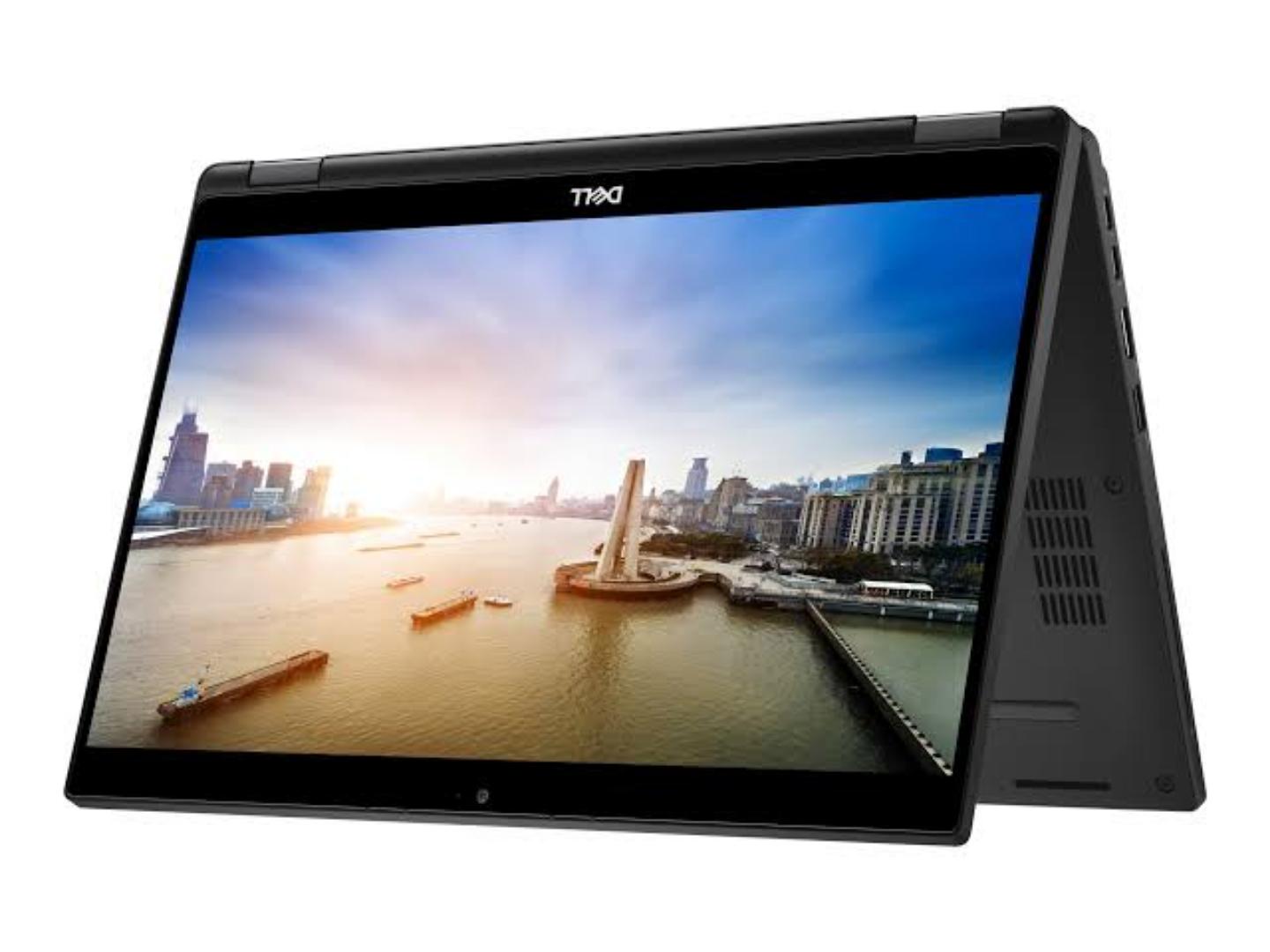 Dell 7389 X360 Core i7 touchscreen  laptop 2.6GHz 13.3 inches FHD 8GB 256GB SSD Laptop
