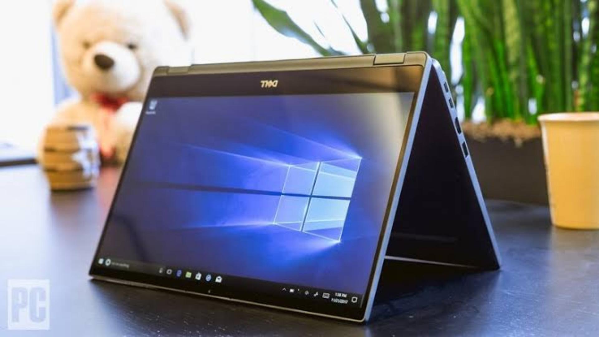 Dell 7389 X360 Core i7 touchscreen  laptop 2.6GHz 13.3 inches FHD 8GB 256GB SSD Laptop