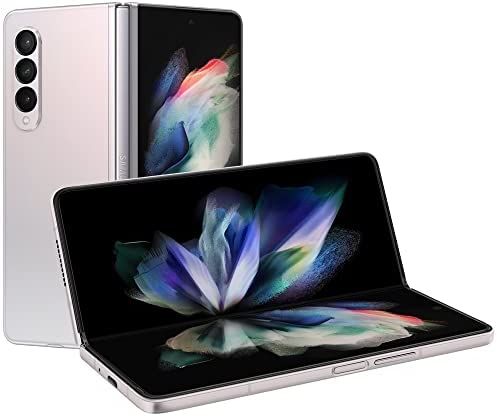 The Galaxy Z Fold 4 is powered by the latest Snapdragon 8+ Gen 1 processor with Adreno 670 GPU. The phone has 12GB RAM with either 256 GB or 512GB of internal storage and all this is powered by a 4400
