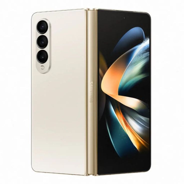The Galaxy Z Fold 4 is powered by the latest Snapdragon 8+ Gen 1 processor with Adreno 670 GPU. The phone has 12GB RAM with either 256 GB or 512GB of internal storage and all this is powered by a 4400