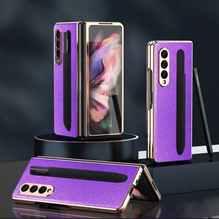 The Galaxy Z Fold 3 is powered by the latest Snapdragon 8+ Gen 1 processor with Adreno 670 GPU. The phone has 12GB RAM with either 256 GB or 512GB of internal storage and all this is powered by a 4400