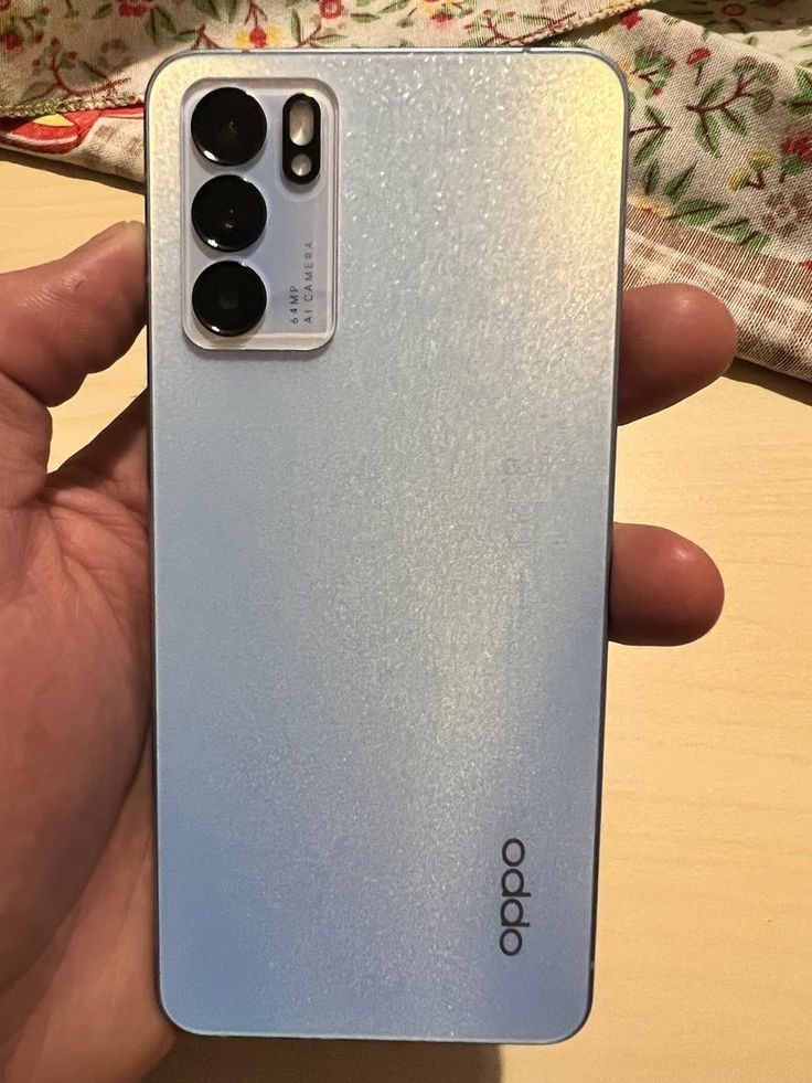 EX UK Oppo Reno 6 5G 6.43" AMOLED Display 12GBRAM 256GB ROM 64MP Triple Camera Dual SIM Android 11 4300mAh Fast Charging Battery very clean as new   super Deal                                        .