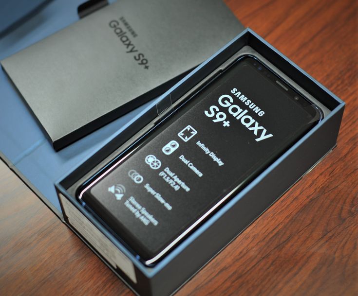 EX UK Samsung Galaxy S9 Plus 64gb 6gb ram 6.2-inch Super AMOLED (1440 x 2960 pixels, 529 ppi)
Camera: Dual 12MP rear (f/1.5-f/2.4) + 12MP telephoto; 8MP front
Processor: Exynos 9810