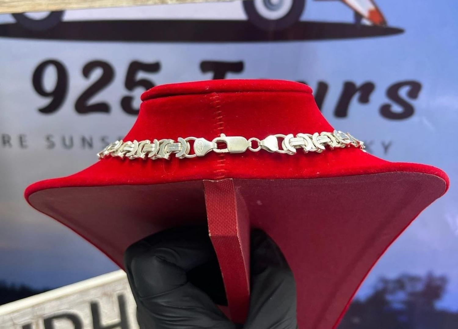 Cash money silver chain