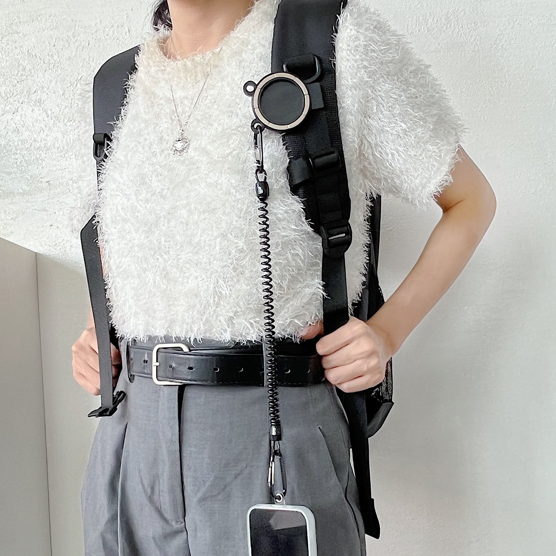 Free Hands Magnetic Belt Clip Holder Mobile Phone Holder Backpack Clip Metal Hook Spring Rope for Magsafe IPhone Accessories