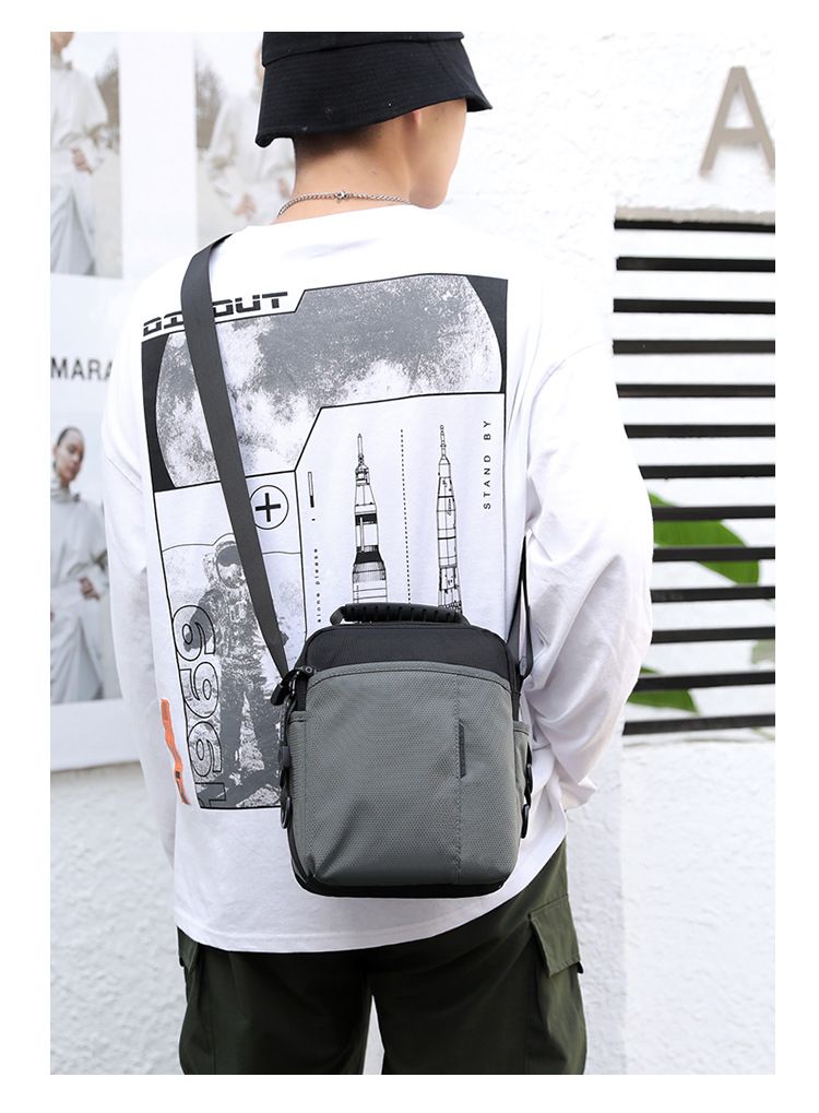 High quality High Quality Men Shoulder Bag man Messenger Bag travel waterproof Nylon Multi-layer Crossbody