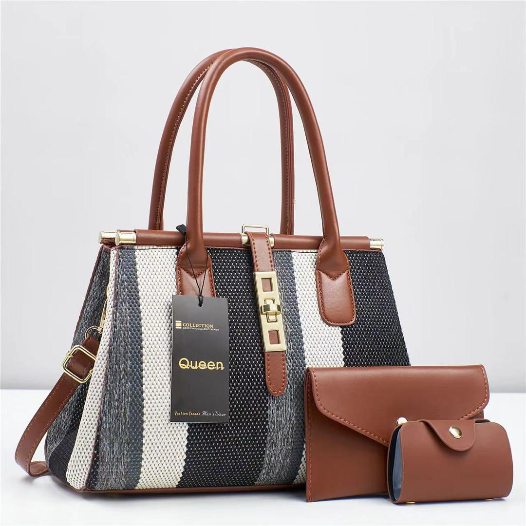 Latest ,Fashionablea and Classic High quality  women  tote handbags🔥🔥🔥
Very unique 💥
