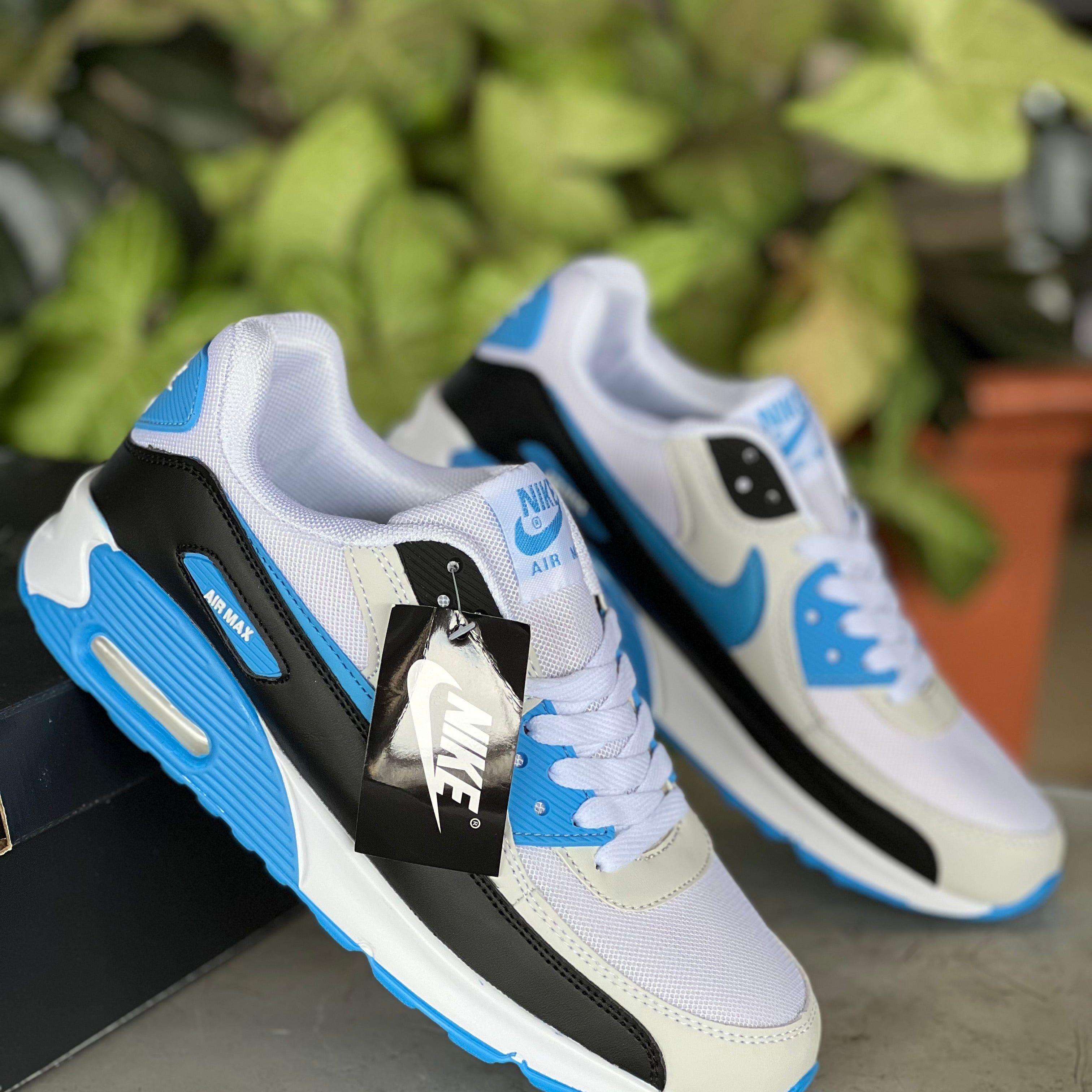 ARRIVAL  LEATHER AIRMAX 90 ⚡ High quality unisex sneakers⚡ 🔥❤️‍🔥 very cute looking 🥰unisex airmax 90 women/men sneakers⚡✨