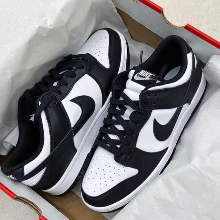 SB DUNK❤️ Comfortable High Quality 🔥Unisex Breathable Sneakers Shoes