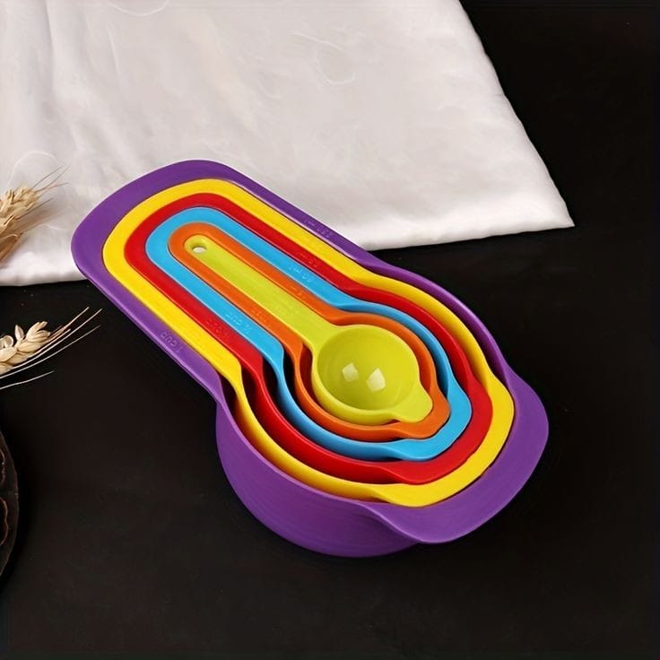 Plastic Home Kitchen Cooking Baking Measuring Tools set 6 pcs Mixing Bowl Plastic Measuring Cup and Spoon Set