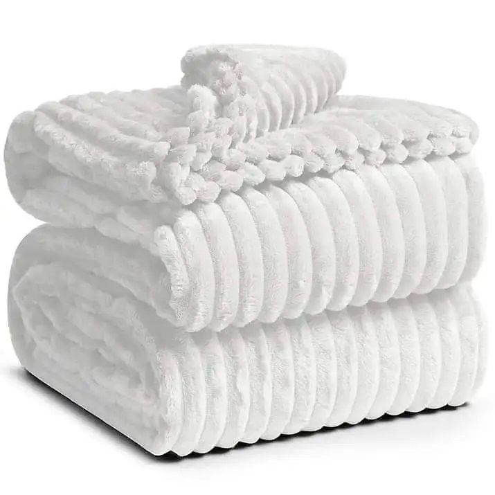 Soft ,Warm & Cosy Velvet Fleece Blankets