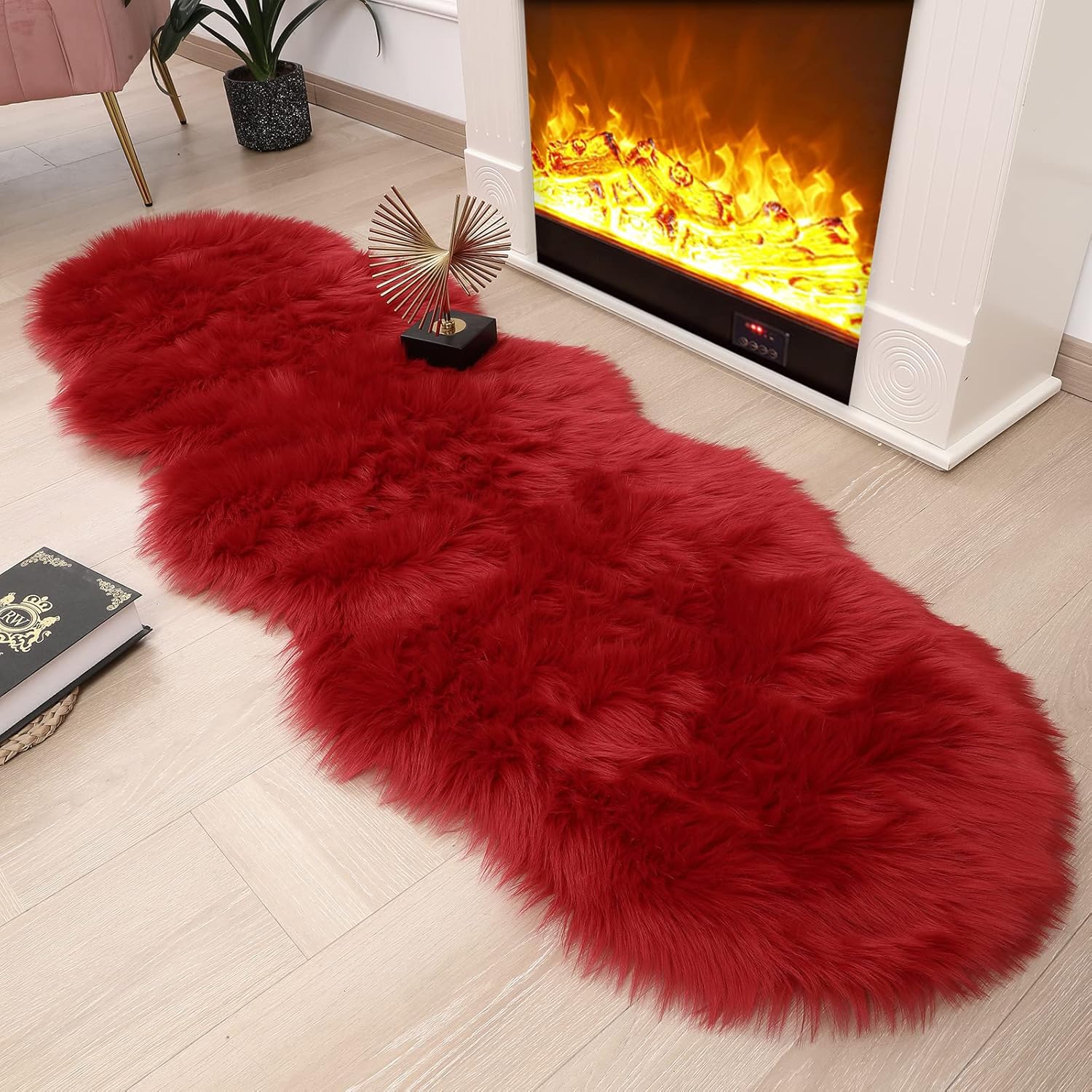 Fluffy faux fur dashboard/bedside Chiwawa Mat Fish design-Fluffy Coarse Wool Carpet, Suitable for Bedroom Floor, Sofa Cushion, Living Room  Bedside Carpet