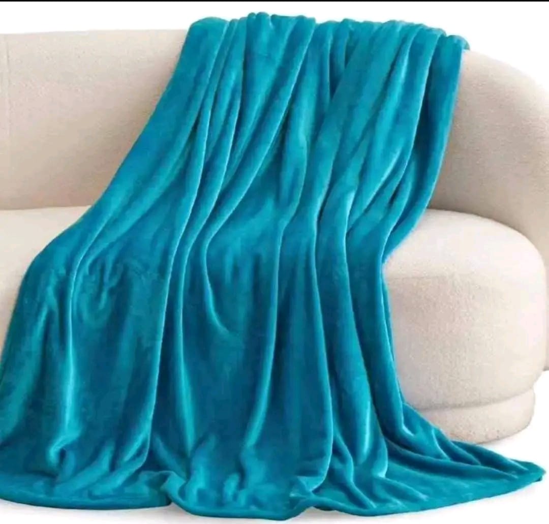 Soft Fleece Blanket Lightweight Plush Cozy Blankets for Bed, Sofa, Couch, Travel, Camping