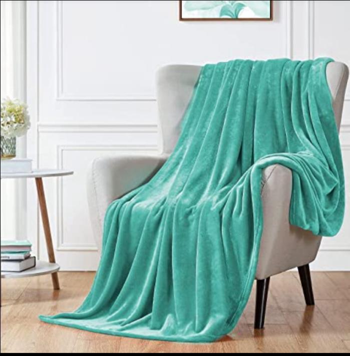 Soft Fleece Blanket Lightweight Plush Cozy Blankets for Bed, Sofa, Couch, Travel, Camping