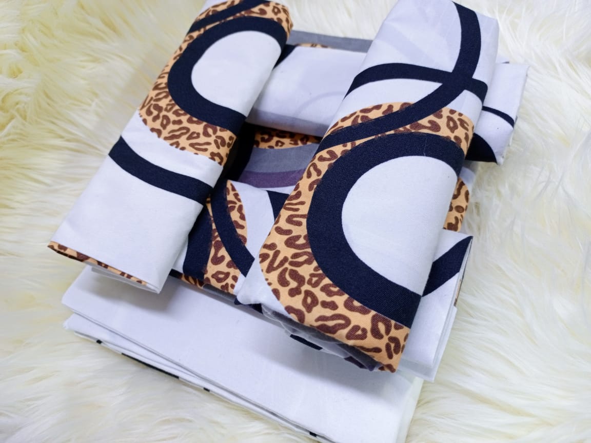 Elegant Comfort Luxury Soft Bedsheets 6Pcs (2 Bed sheets, 4 pillow cases)