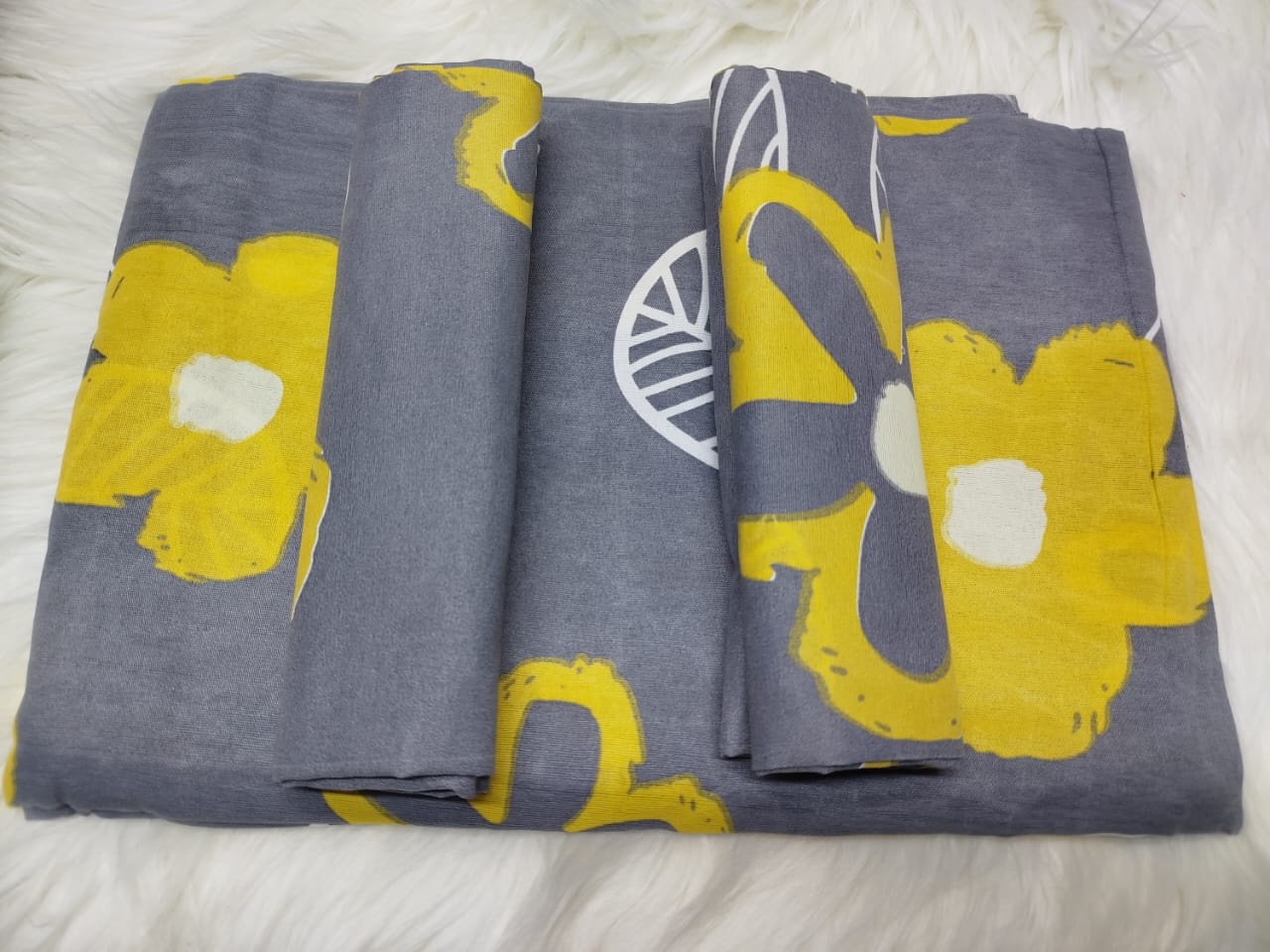 【 Promotion】5x6 Bedsheet Set 4 Pcs (2 Bedsheets & 2 Pillowcases)