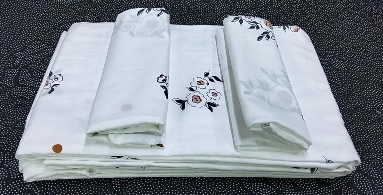 【 Promotion】5x6 Bedsheet Set 4 Pcs (2 Bedsheets & 2 Pillowcases)