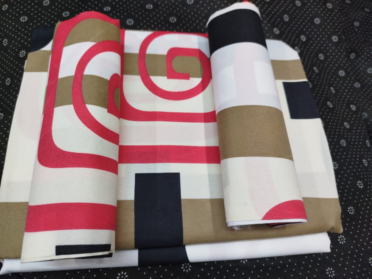 【 Promotion】5x6 Bedsheet Set 4 Pcs (2 Bedsheets & 2 Pillowcases)