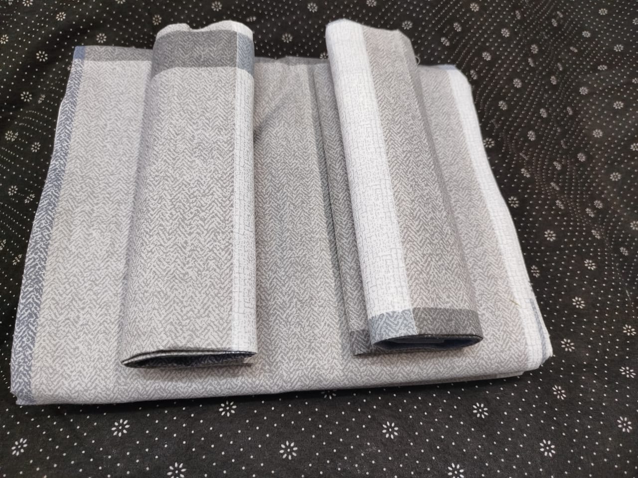 【 Promotion】5x6 Bedsheet Set 4 Pcs (2 Bedsheets & 2 Pillowcases)