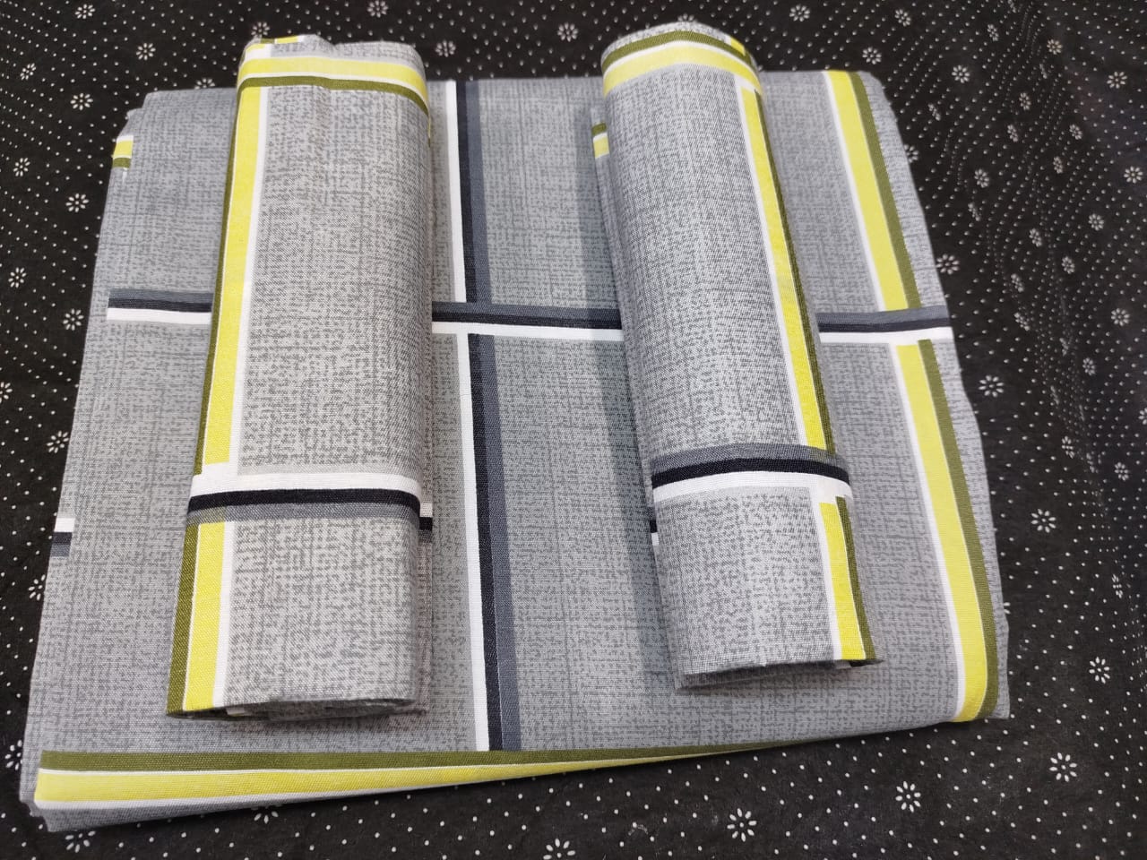 【 Promotion】5x6 Bedsheet Set 4 Pcs (2 Bedsheets & 2 Pillowcases)